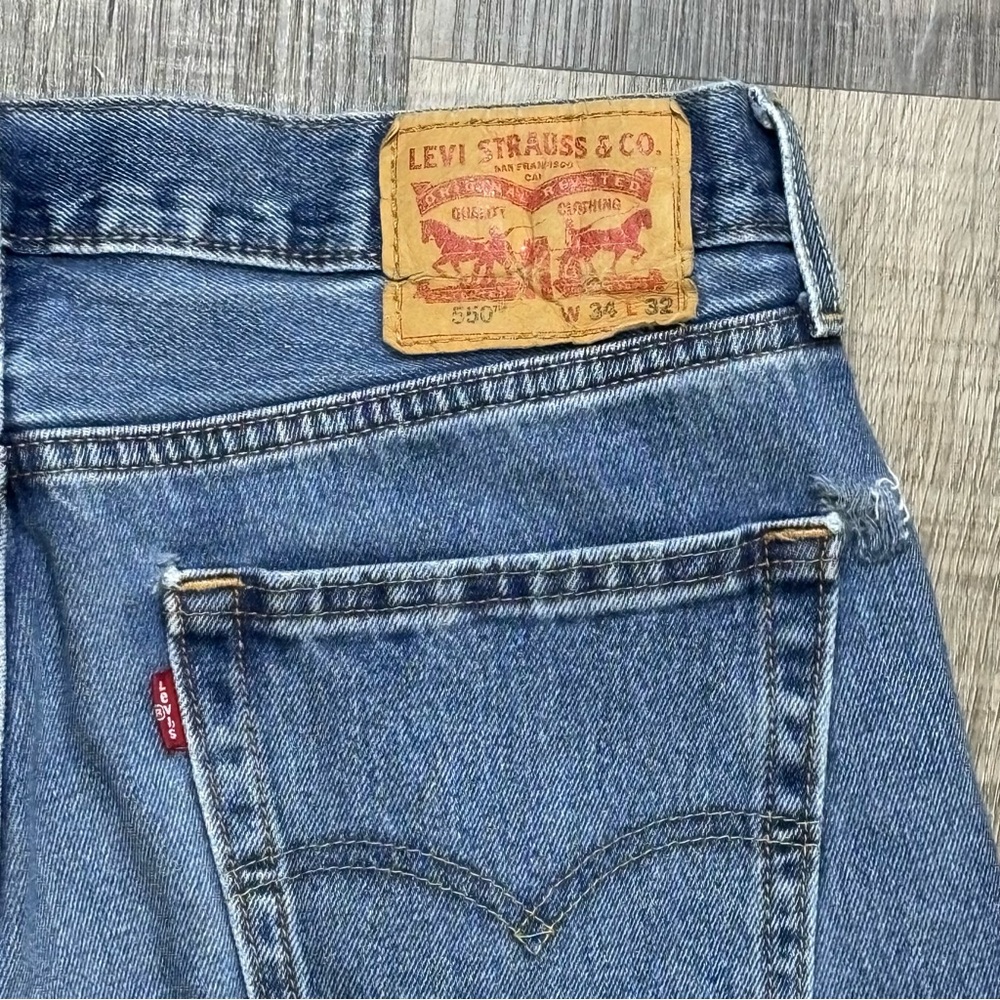 Levi’s Dad Jeans Relaxed Fit 550 Mens 34x32 Jeans, GUC - Picture 7 of 15
